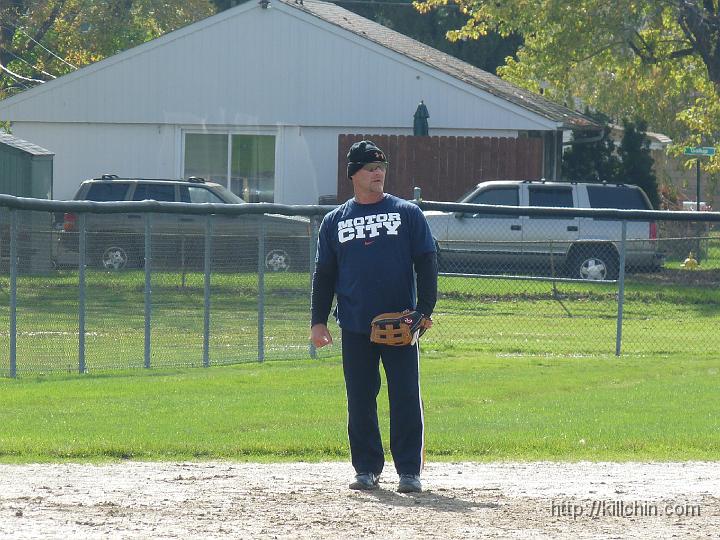 35 and Over 10-22-11 250.JPG